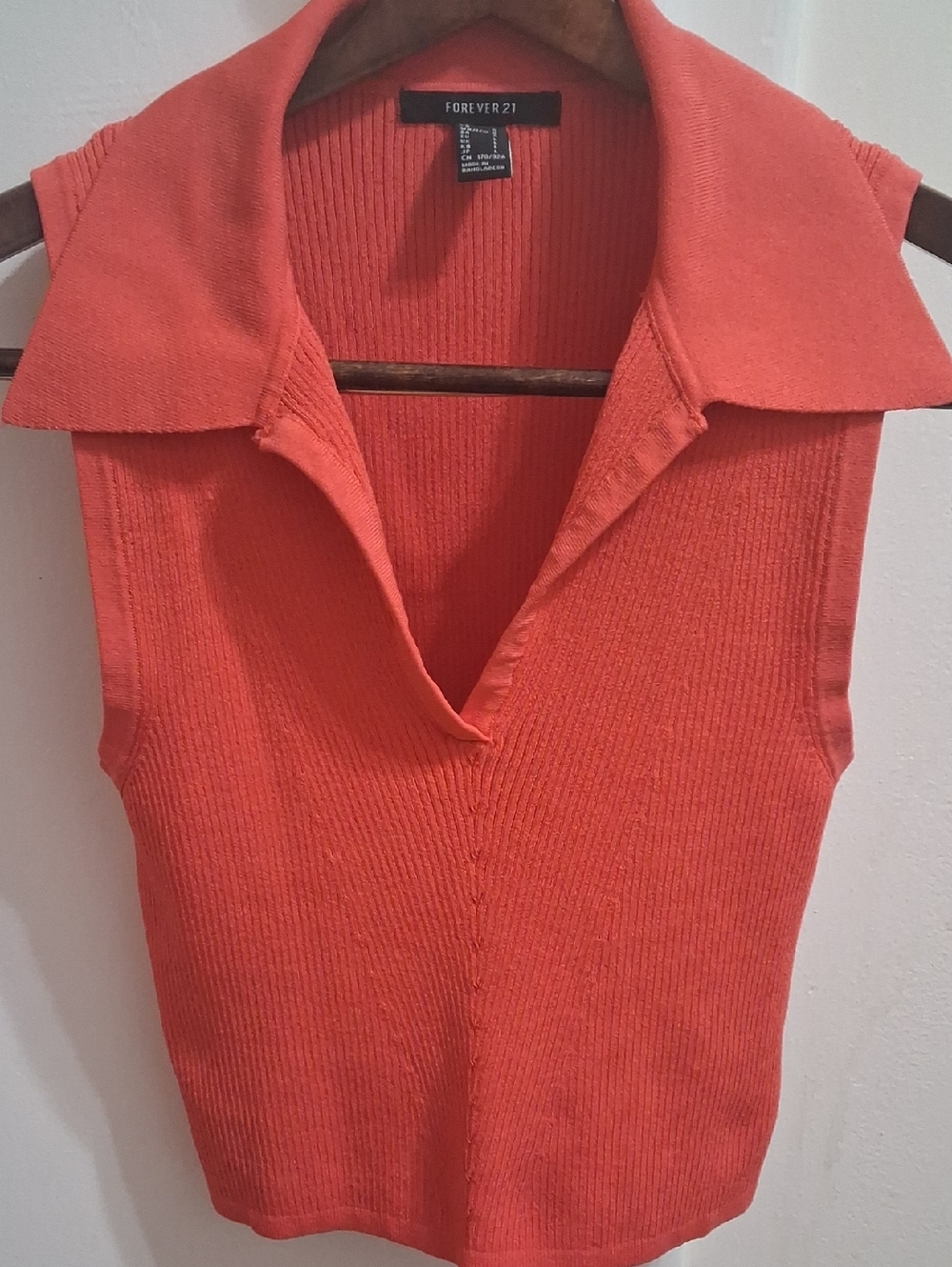 Forever 21 Coral-Orange Sleeveless V-Neck Knit Tank